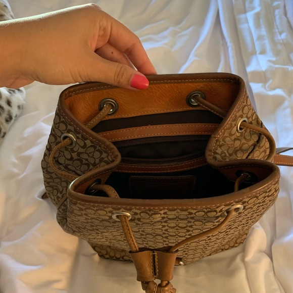 Vintage Signature Coach Backpack - Picture 5 of 7